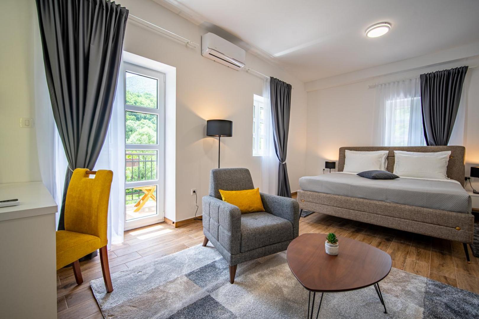 Skala Luxury Rooms Cetinje Kültér fotó