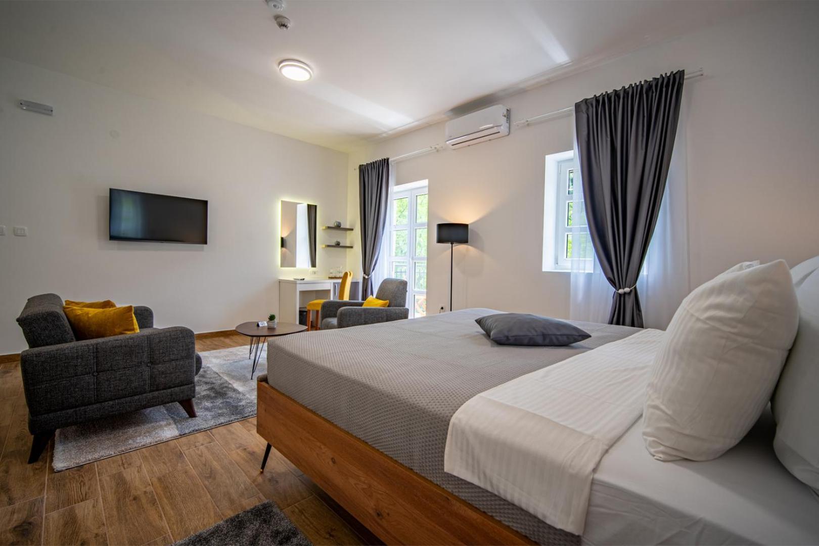 Skala Luxury Rooms Cetinje Kültér fotó